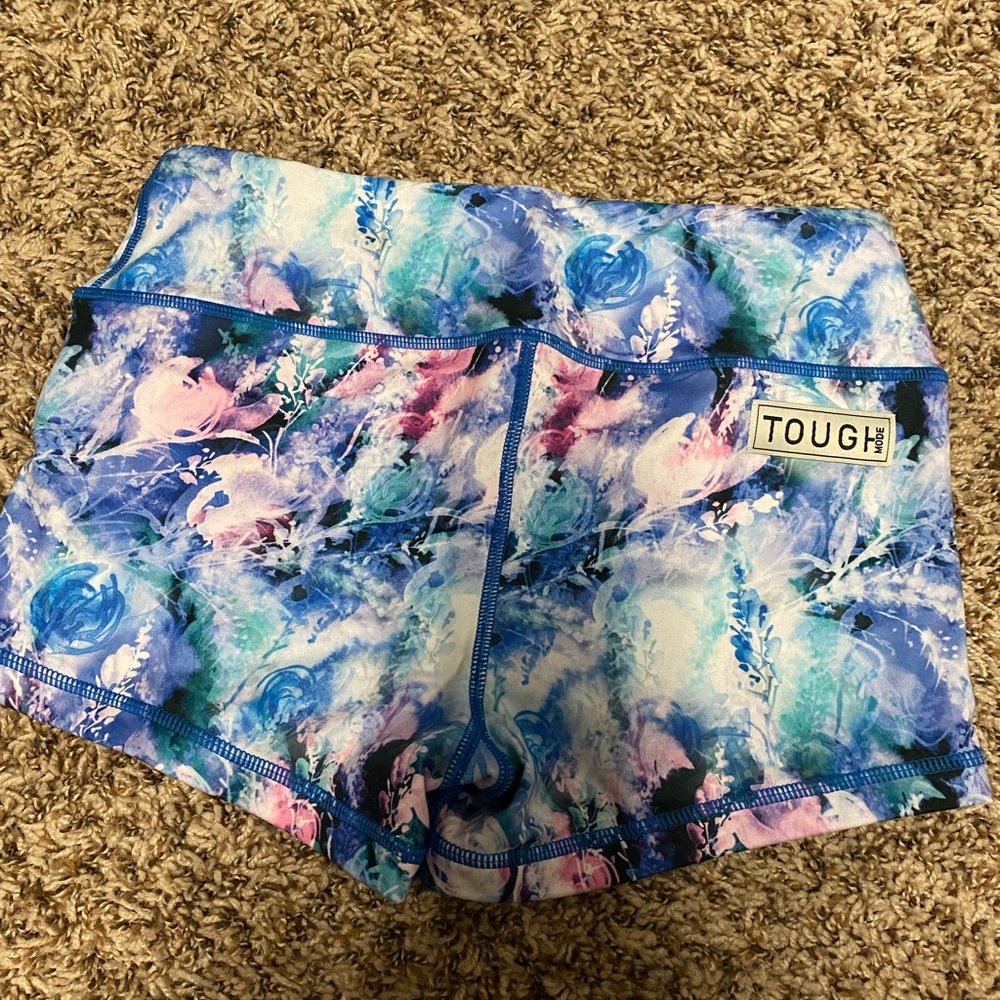 Xs tough mode spandex shorts. Mid-rise, 2.5 inseam.